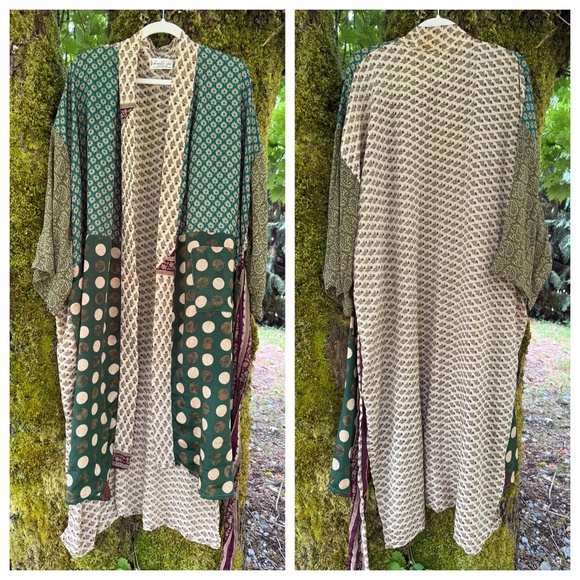 Kantha Bae Silk Serenity Kimono - Picture 1 of 7